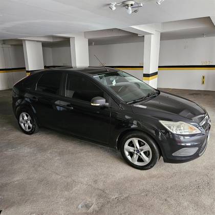FORD FOCUS 1.6 GL 8V FLEX 4P MANUAL FORD FOCUS 1.6 GL 8V FLEX 4P MANUAL